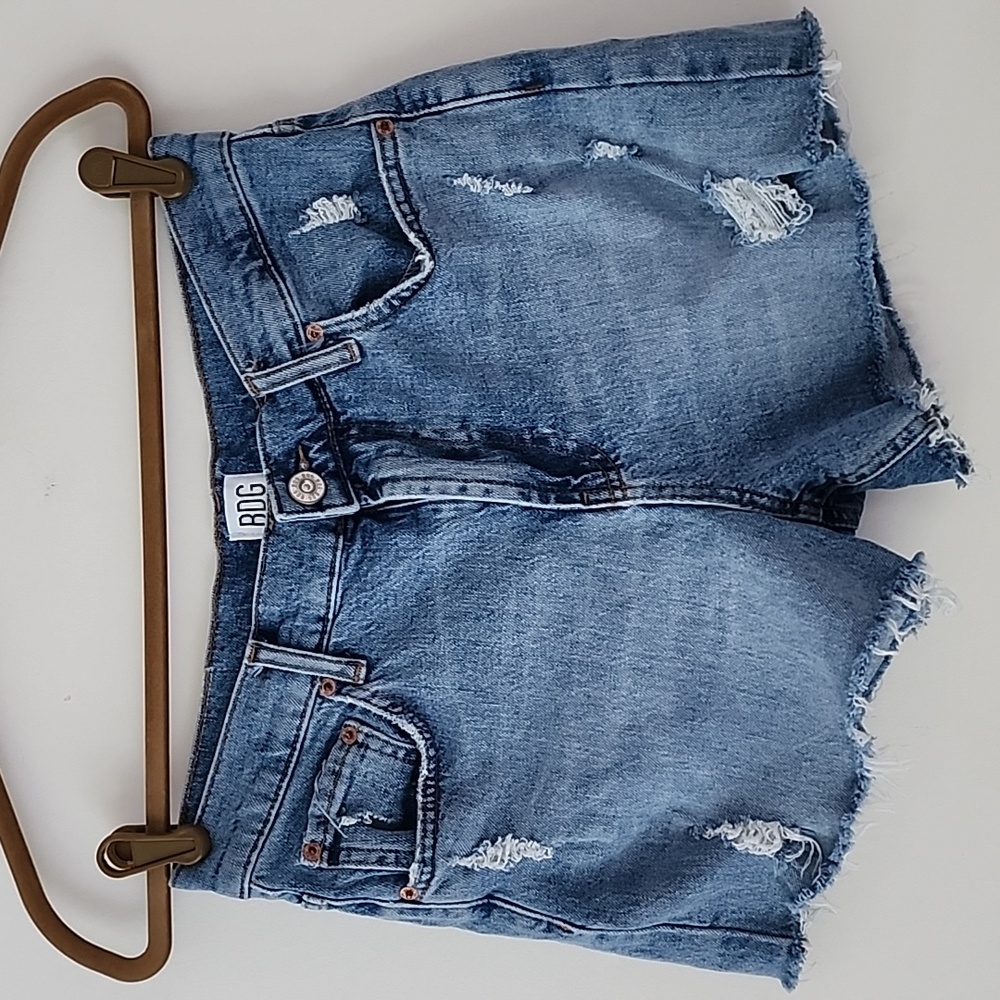 BDG Distressed Raw Hem High Waist Ligth Stretch Jean Shorts 29 bx9